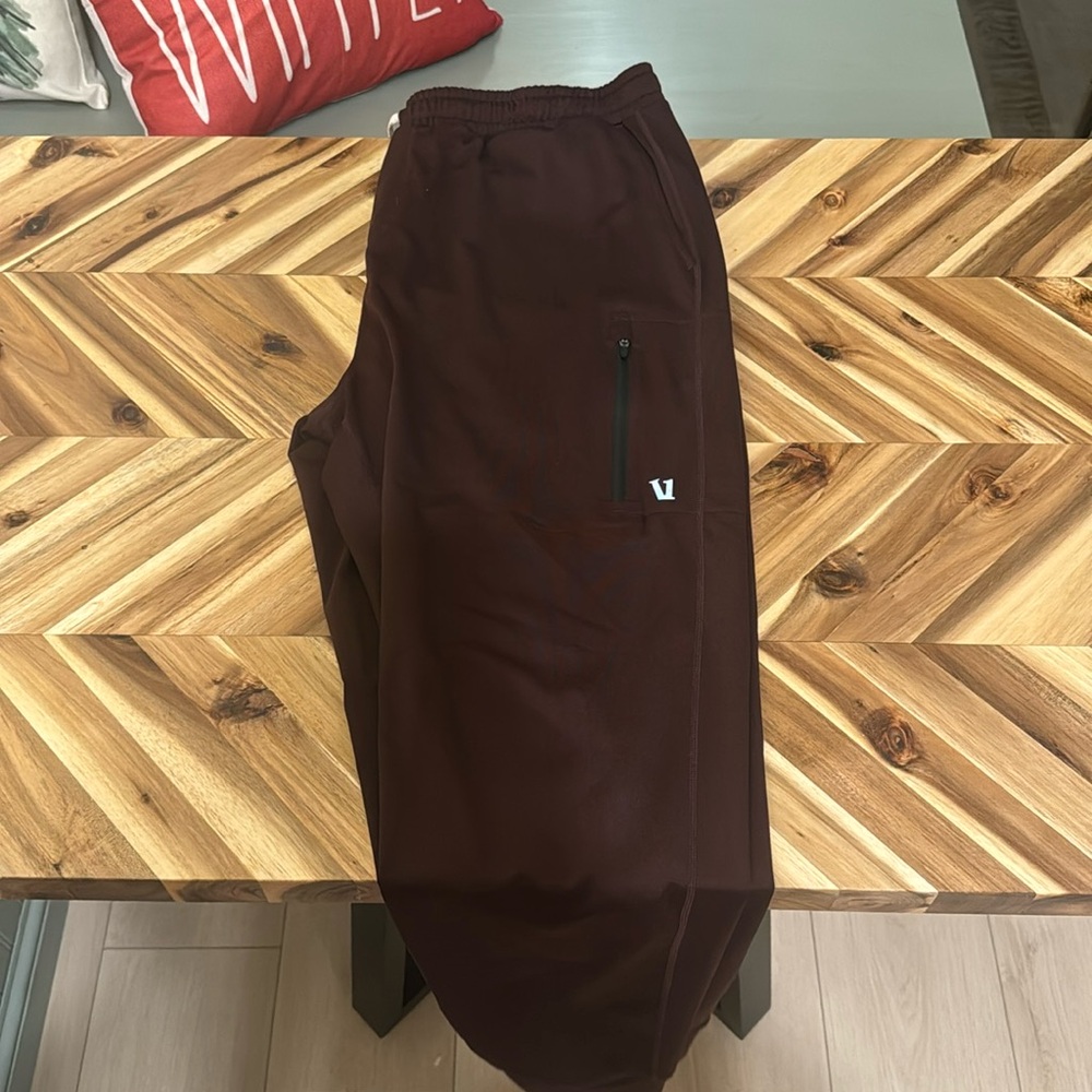 Vuori Joggers